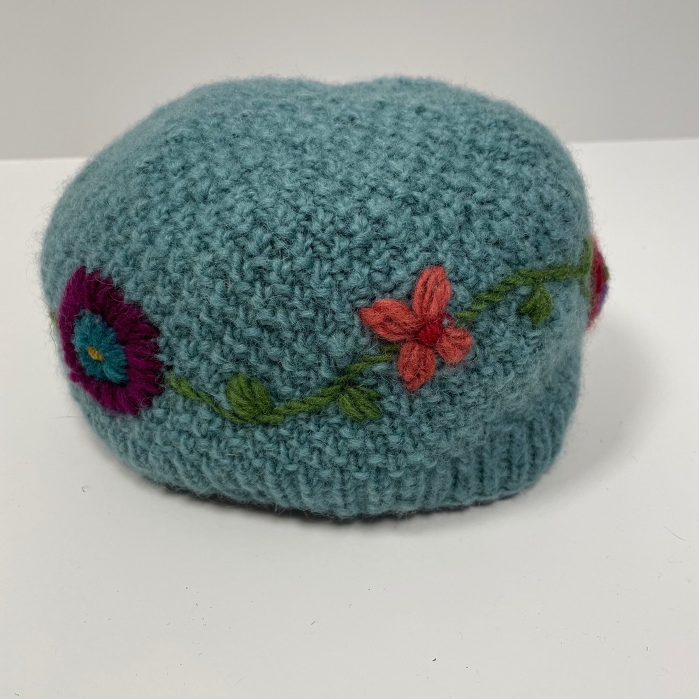 Lost Horizons‎ Handmade Nepal Wool Floral Embroidered Fleece Lined Beanie Teal